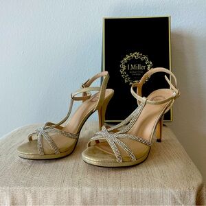 Gold sparkle and rhinestone strappy dress shoes-never worn outside! 7.5 M